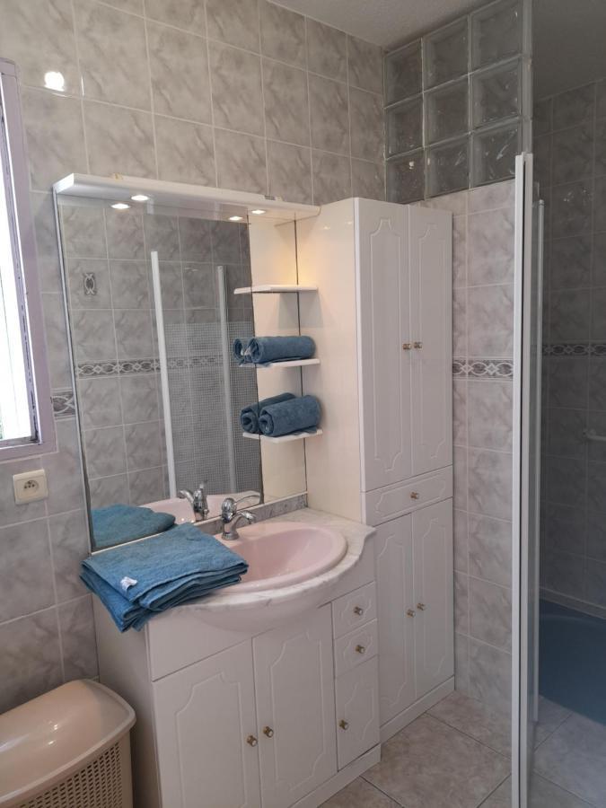 Appartement Avec Exterieur Et Parking Gratuit Περπινιάν Εξωτερικό φωτογραφία