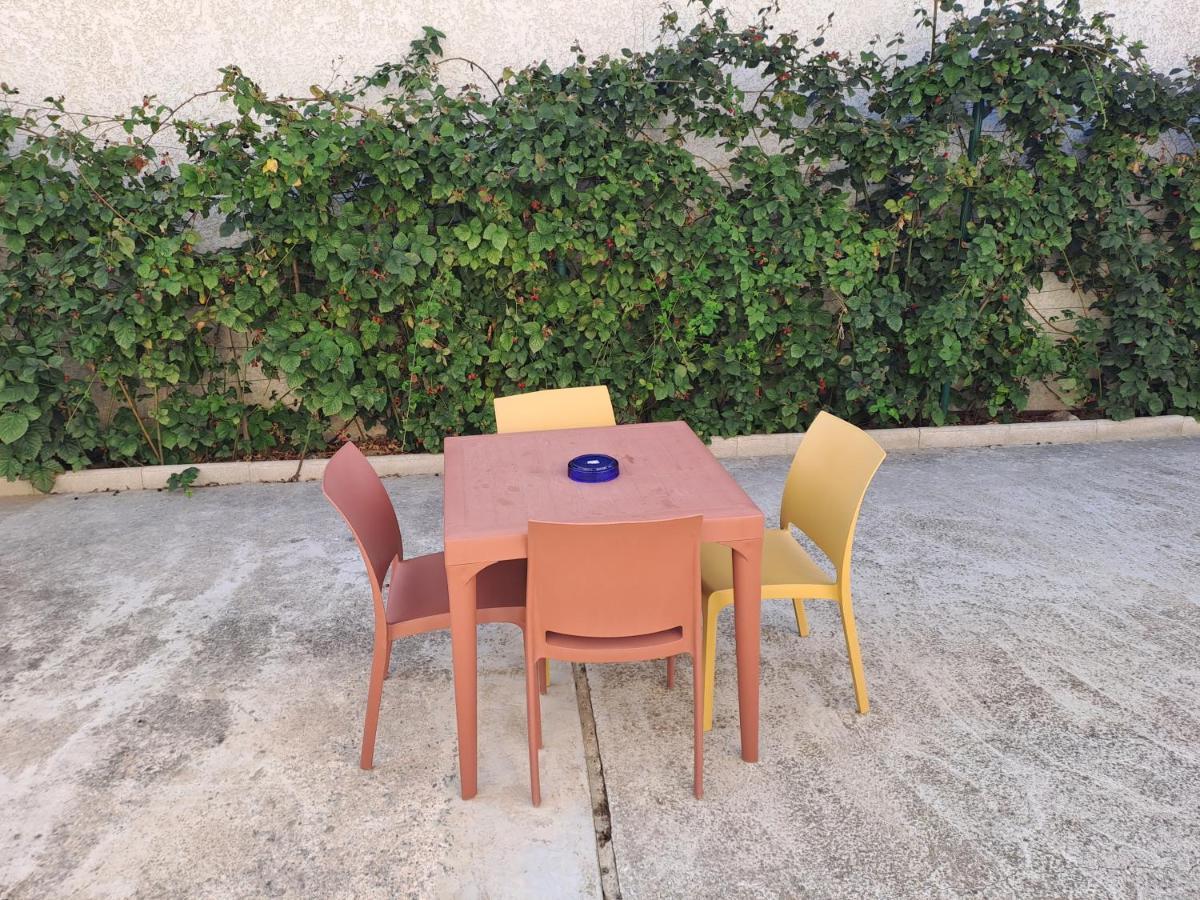 Appartement Avec Exterieur Et Parking Gratuit Περπινιάν Εξωτερικό φωτογραφία